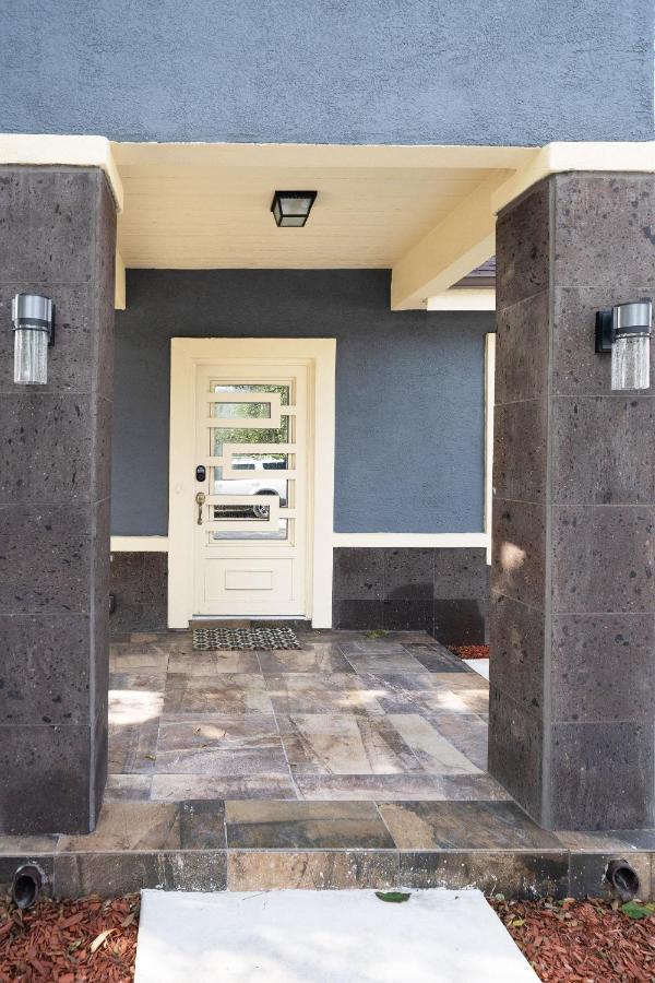 Private Hot Tub3Bd2Ba 2 Miles To Sa River Walk サンアントニオ エクステリア 写真
