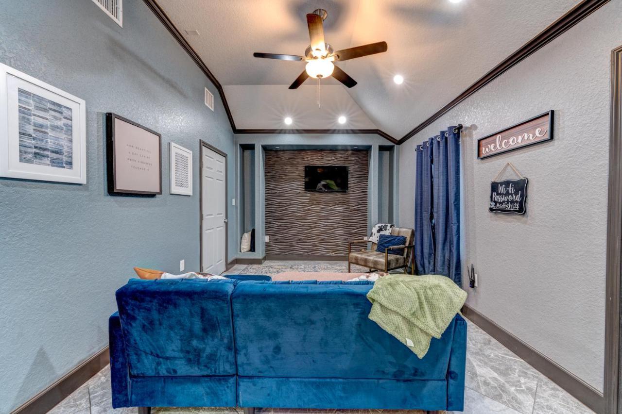 Private Hot Tub3Bd2Ba 2 Miles To Sa River Walk サンアントニオ エクステリア 写真
